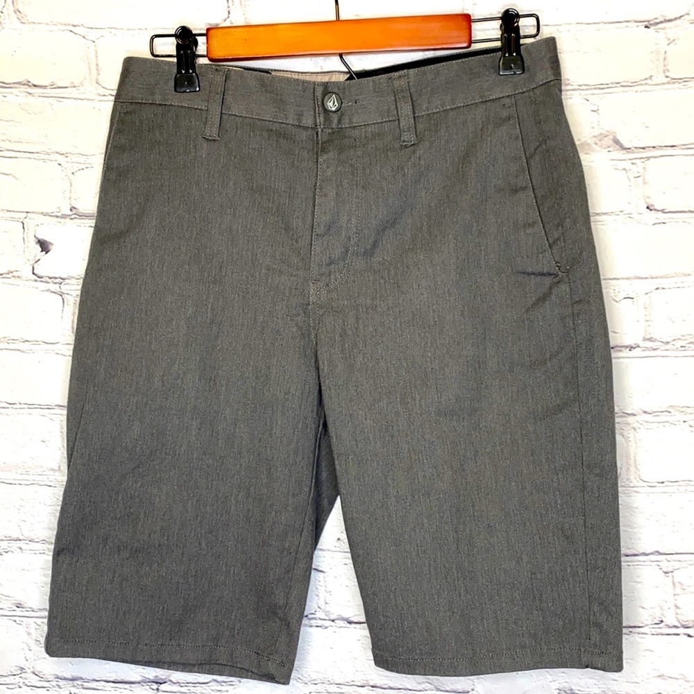 Volcom Charcoal Gray Skinny Chino Shorts Size 28